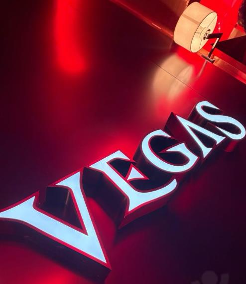 长沙豪华酒吧推荐首选——长沙Vegas 酒吧消费/电话/地址/点评/卡座预订