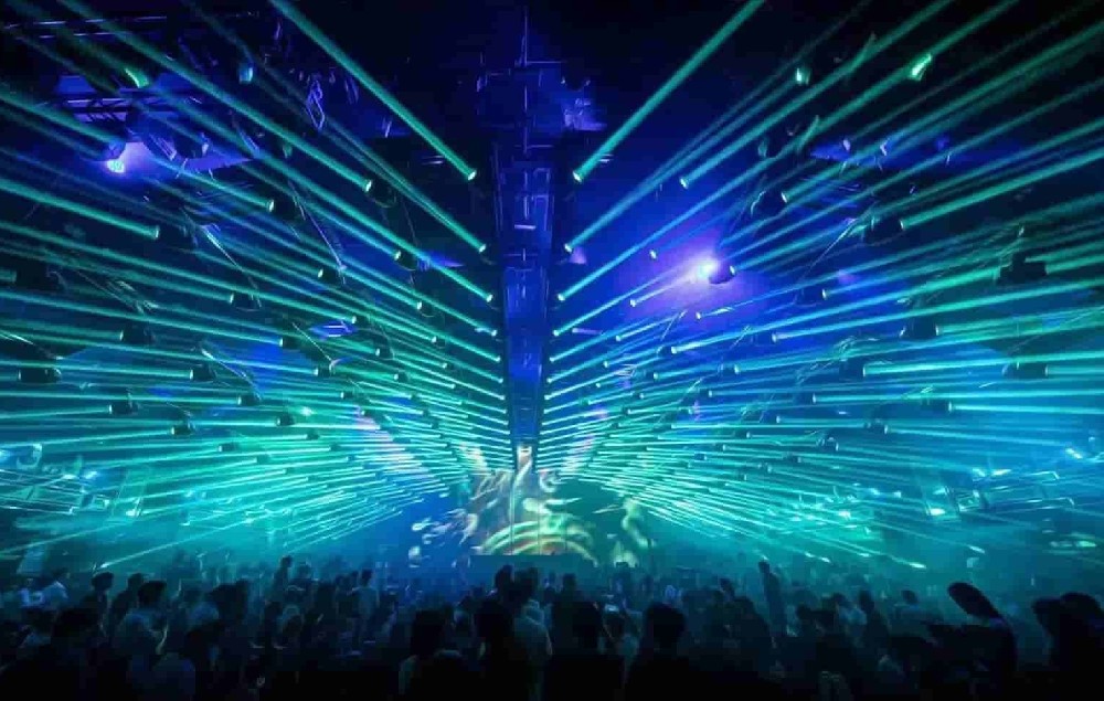 福建酒吧_福建酒吧特色有哪些_福建酒吧卡座预定电话